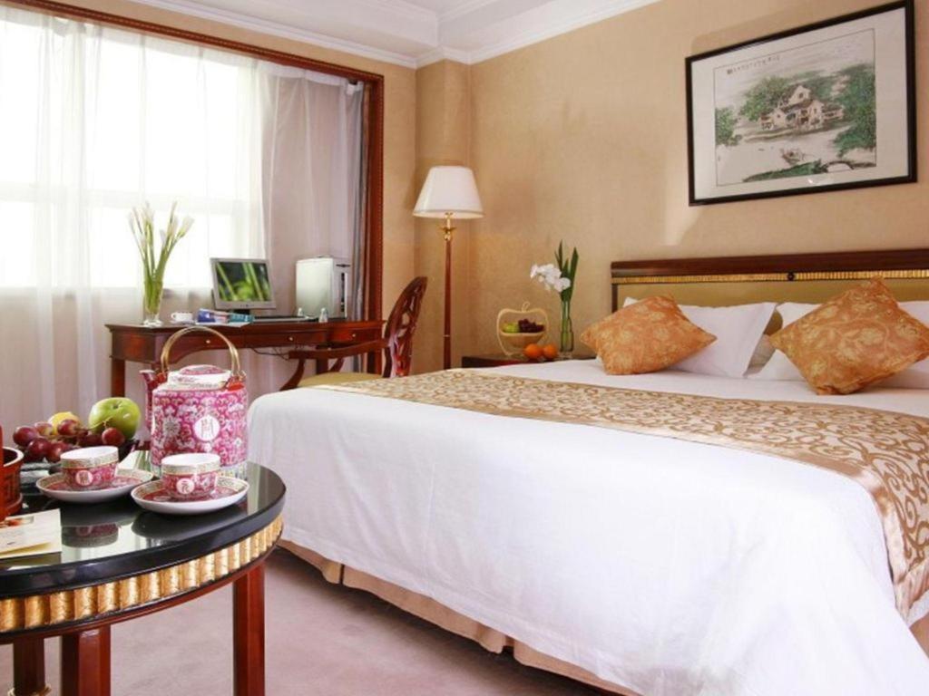 Maison New Century Hotel Ningbo Zewnętrze zdjęcie