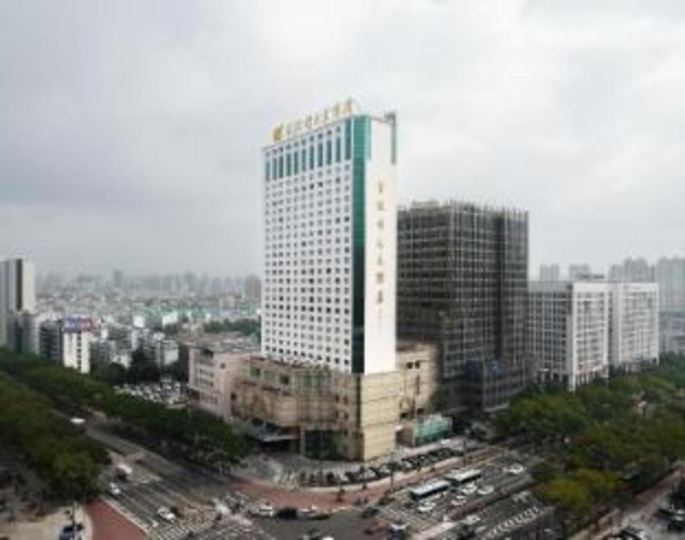Maison New Century Hotel Ningbo Zewnętrze zdjęcie