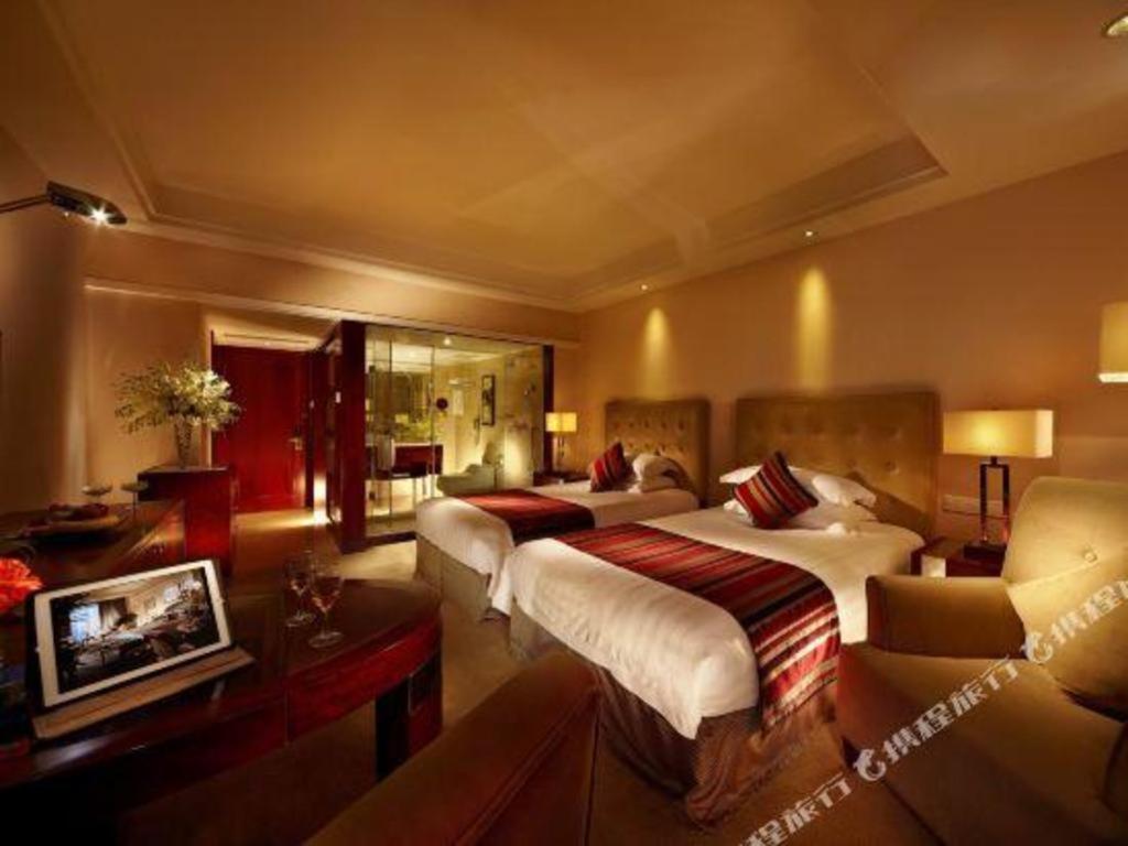 Maison New Century Hotel Ningbo Zewnętrze zdjęcie