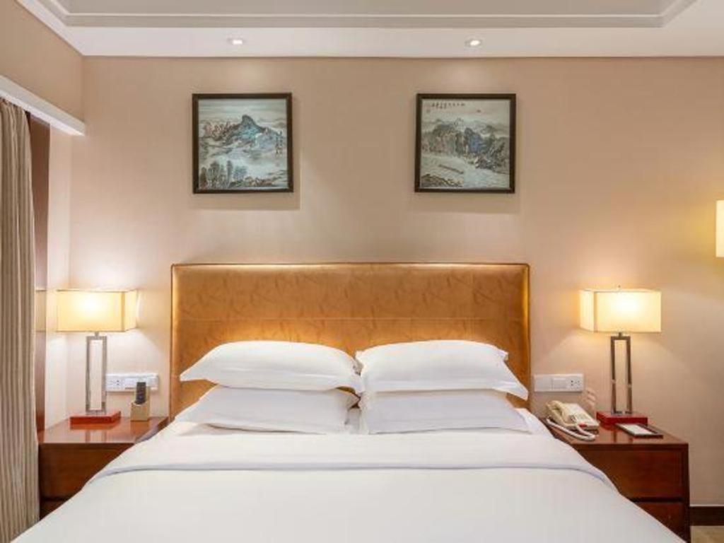 Maison New Century Hotel Ningbo Zewnętrze zdjęcie