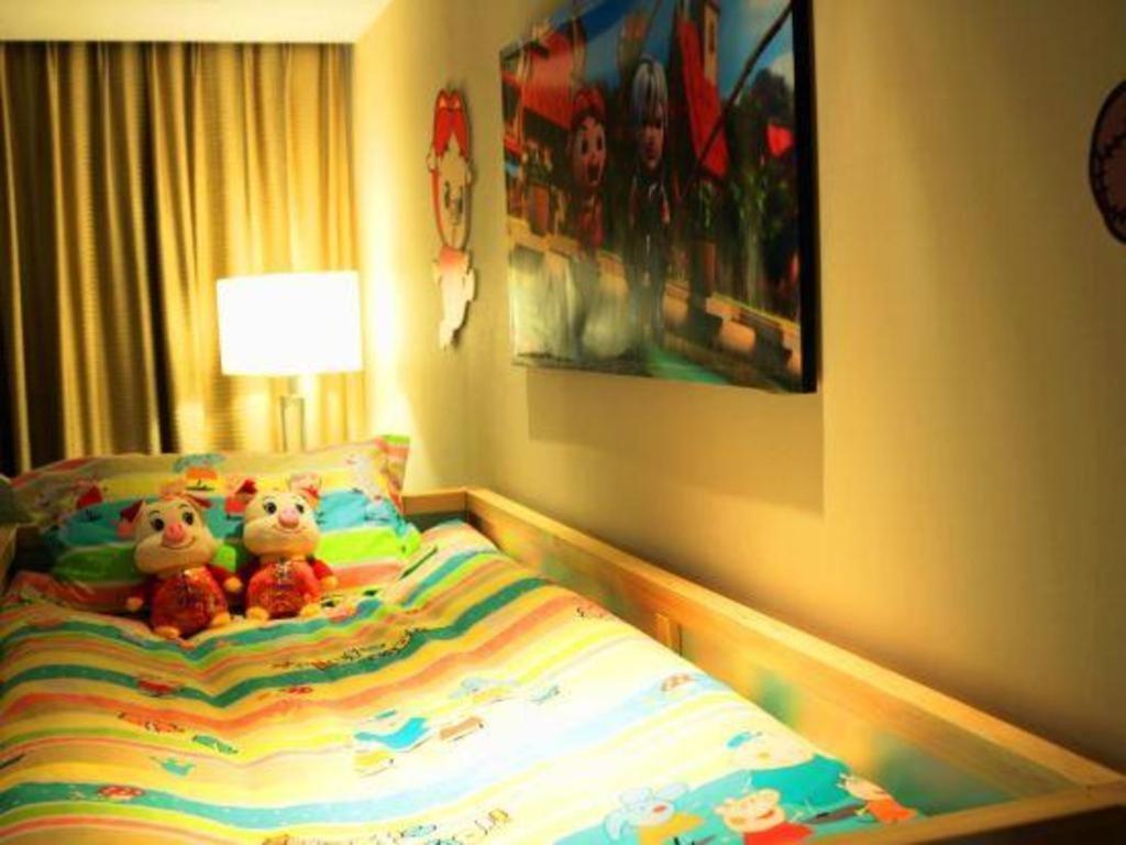 Maison New Century Hotel Ningbo Zewnętrze zdjęcie