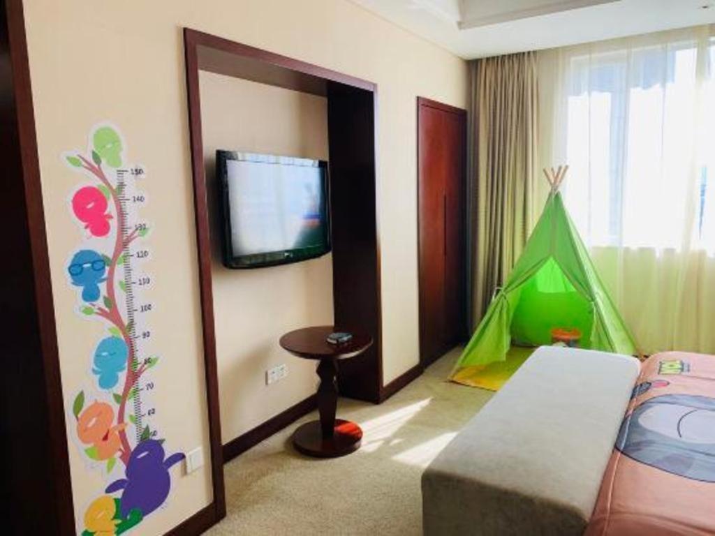 Maison New Century Hotel Ningbo Zewnętrze zdjęcie