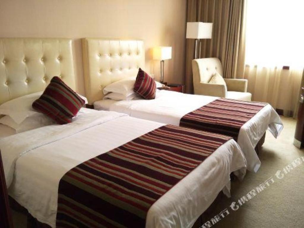 Maison New Century Hotel Ningbo Zewnętrze zdjęcie